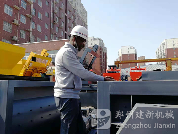 除了寶馬展，建新機(jī)械工廠更值得一看！